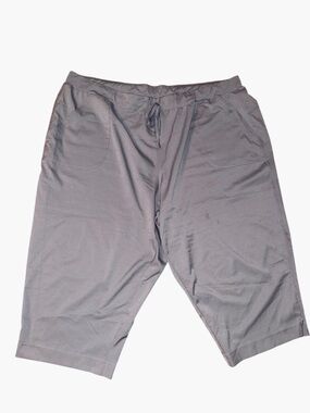 Vintage/Y2K St. John’s Bay Gray Capri Pants